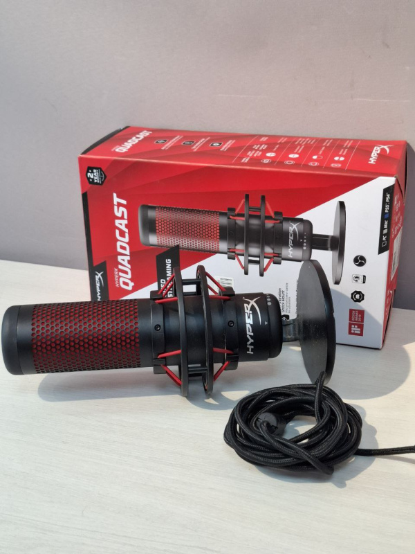 Микрофон HyperX Quadcast