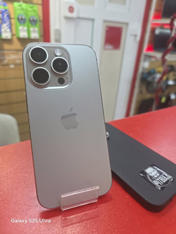 Мобильный телефон Apple iPhone 16 Pro