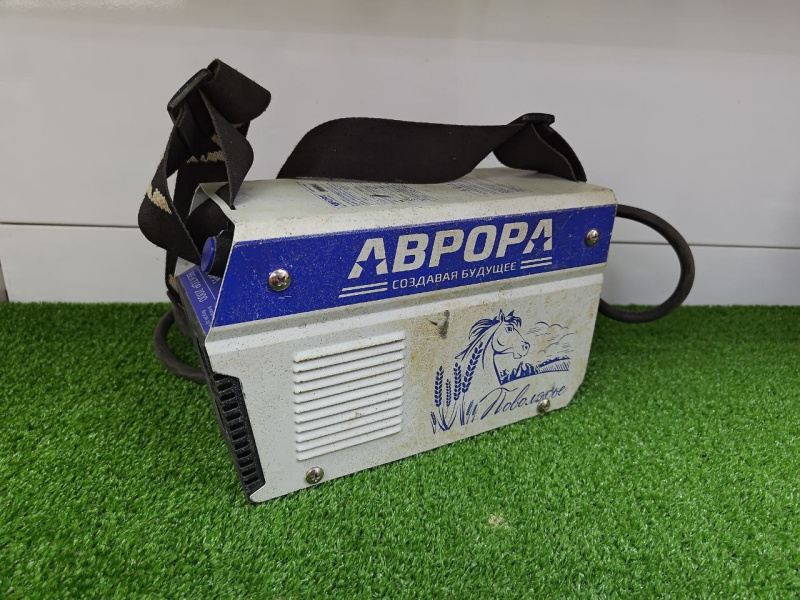 Сварочный аппарат - инвертор ММА Аврора Вектор 2000