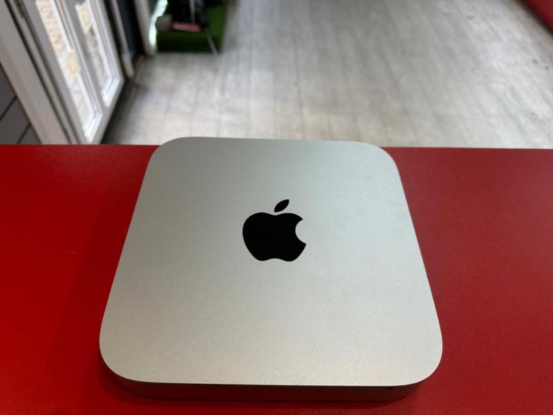 Настольный компьютер Apple MacMini 2014