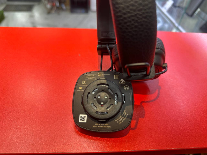 Наушники Marshall блютус