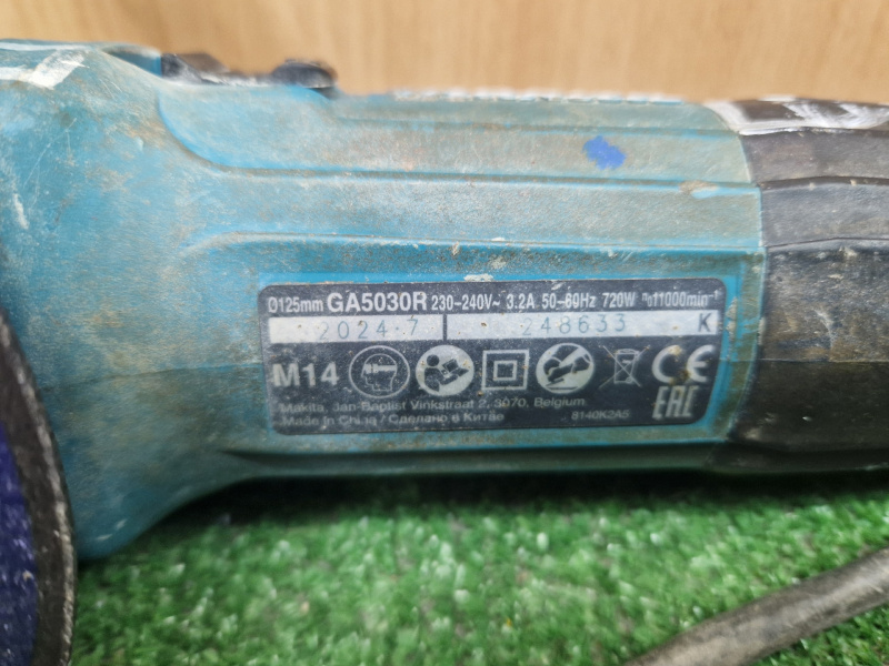 Болгарка Makita GA5030R