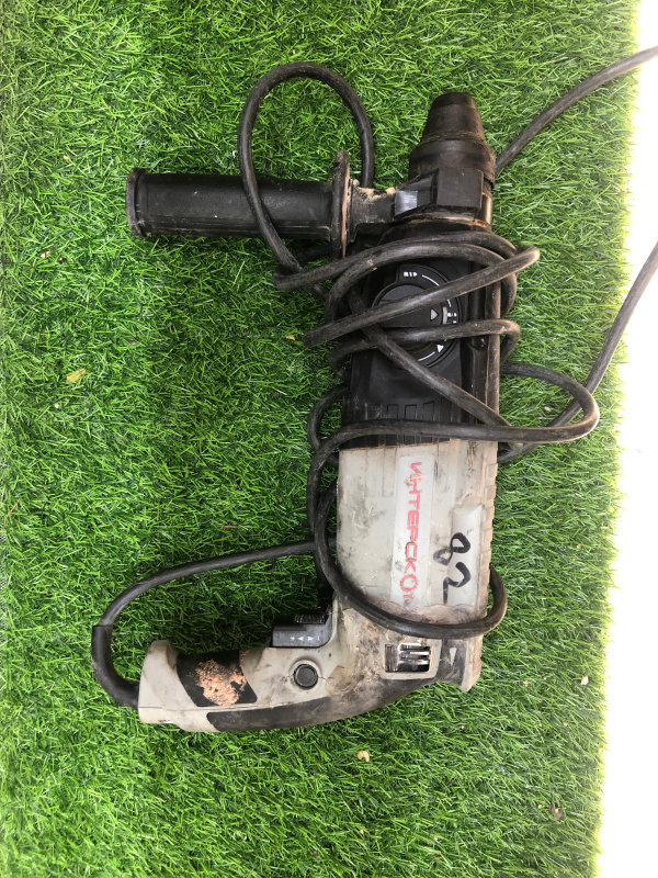 Перфоратор Интерскол П-26 800ЭР