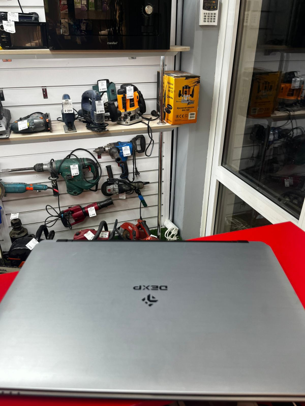 Ноутбук DEXP PGT-15UC