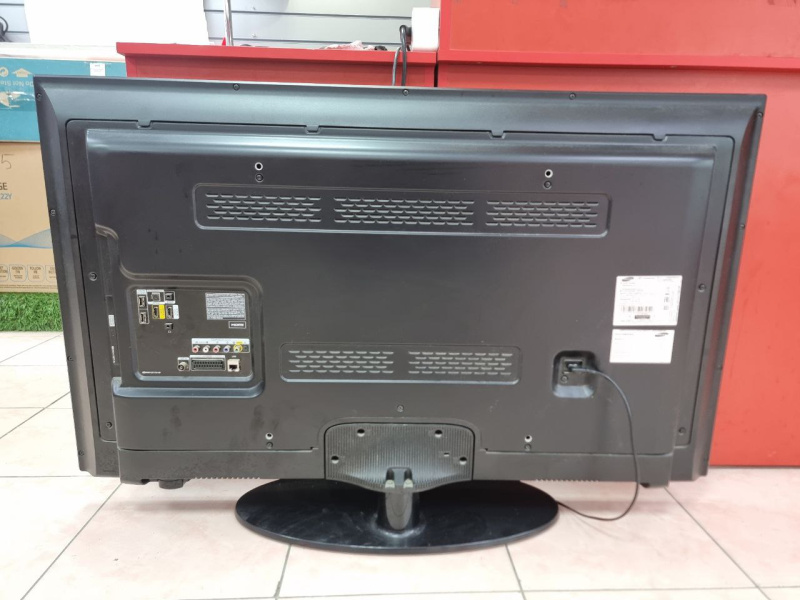 Телевизор Samsung UE46H5303