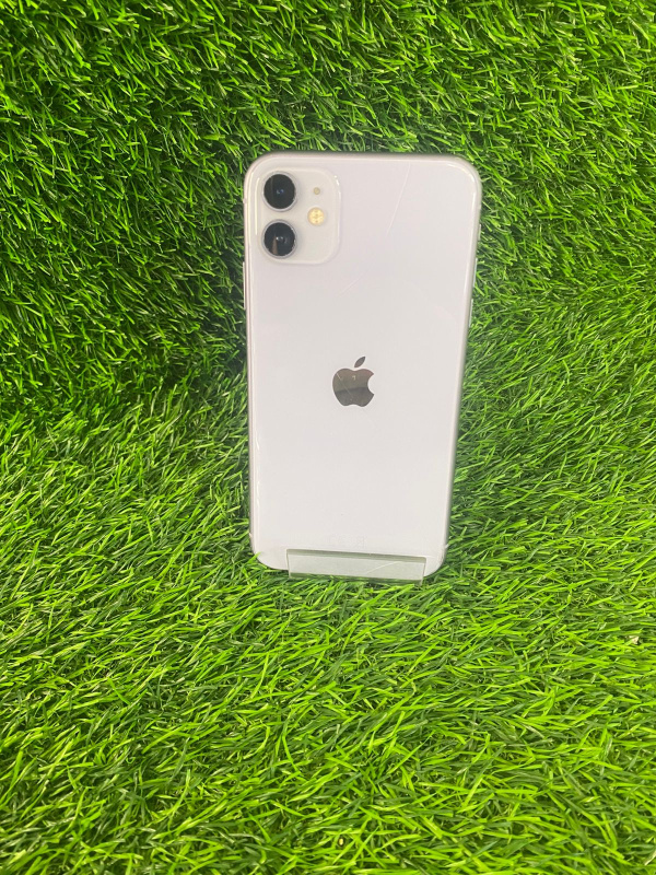 Мобильный телефон Apple iPhone 11