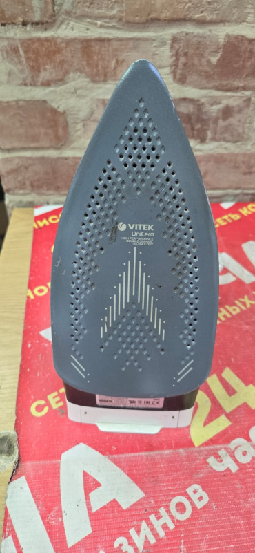 Утюг Vitek VT-8313