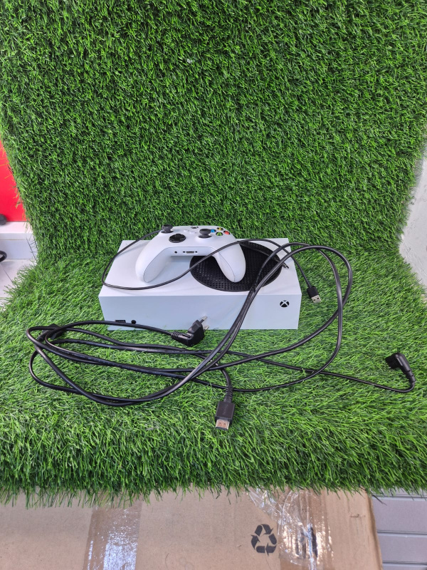 Игровая приставка Xbox s series 512