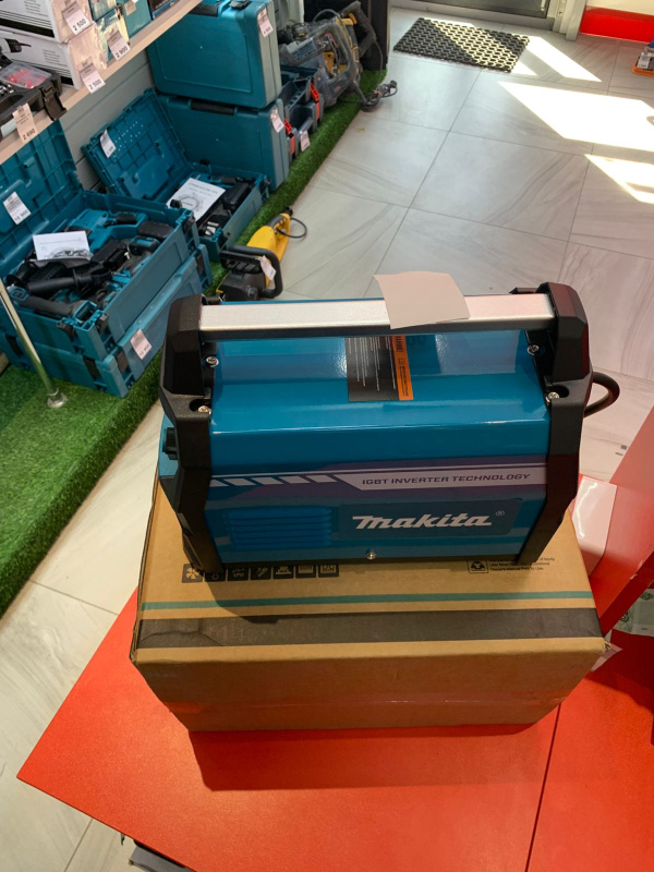 Сварочный аппарат - инвертор ММА Makita (реп)