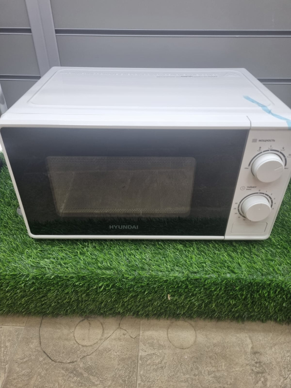 Микроволновая печь hym Hyundai m2097