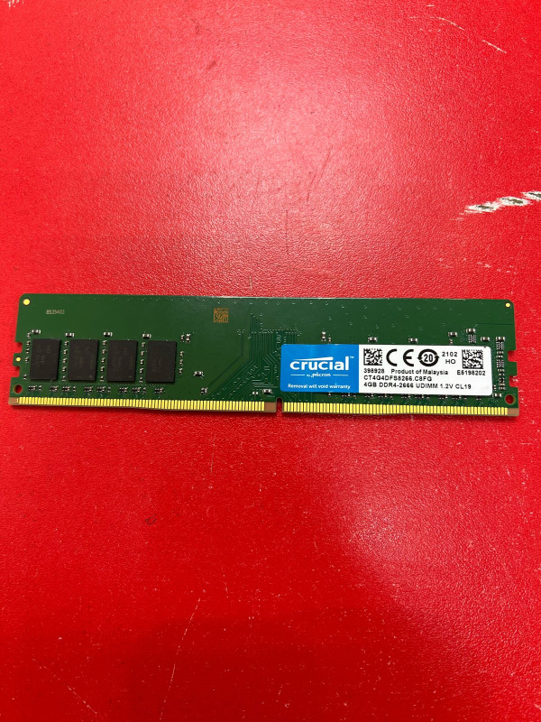 Оперативка Crucial CT4G4DFS8266