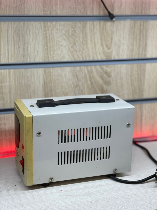 Стабилизатор напряжения Стабилизатор 220 Ресанта АСН-500\1-Ц