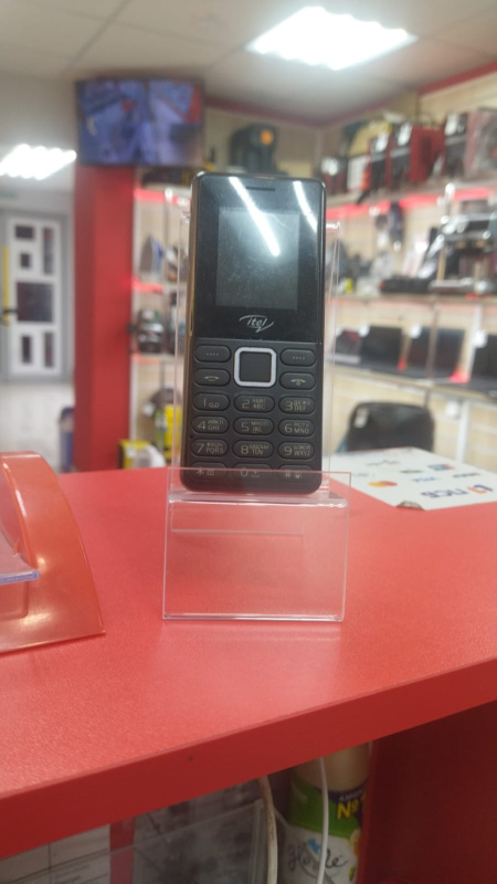 Мобильный телефон Itel 1
