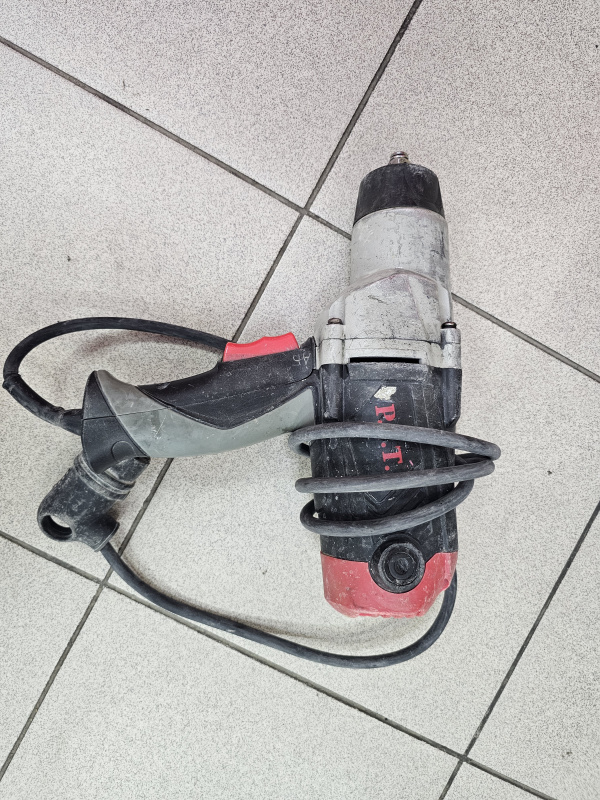 Гайковерт P.I.T. piw1100-c