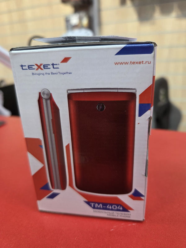 Мобильный телефон TeXet TM-422