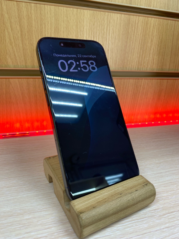 Мобильный телефон Apple iPhone 15 Pro