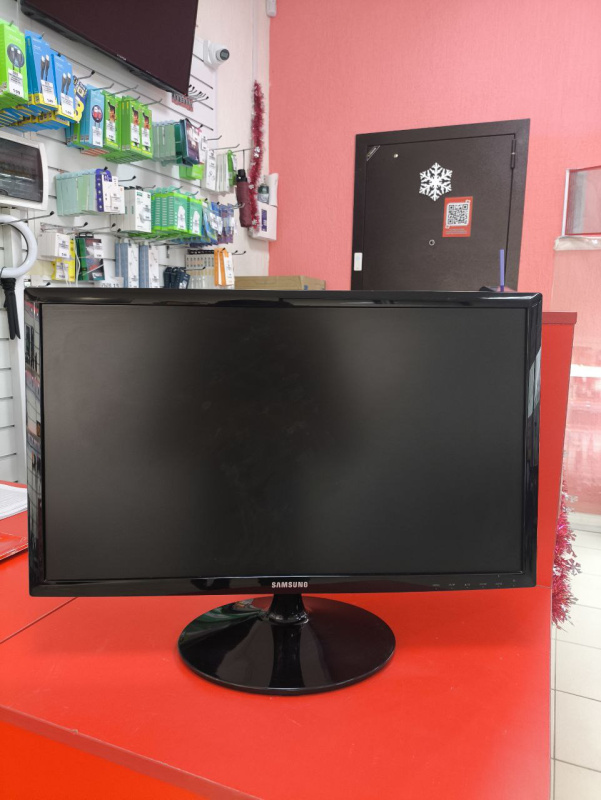 Монитор Samsung LS24D300HSI