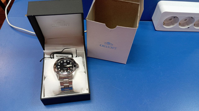 Часы наручные Orient --