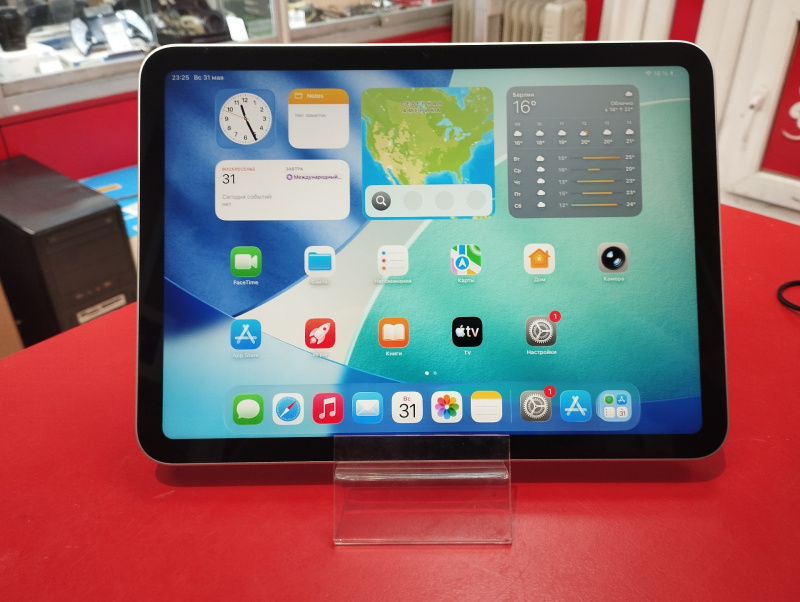 Планшет Apple iPad 11 (2025)