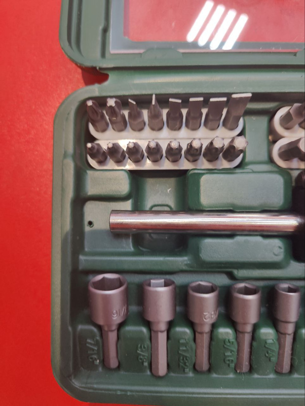 Отвертка Bosch 48