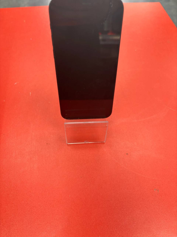 Мобильный телефон Apple iPhone 12