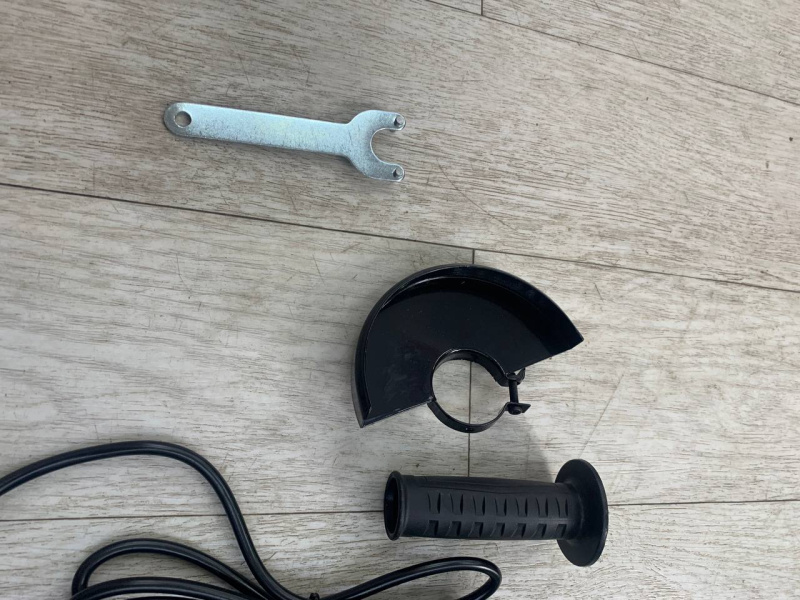 Болгарка Makita Не указана