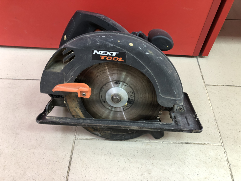 Циркулярная пила Nexttool crp-1600/185