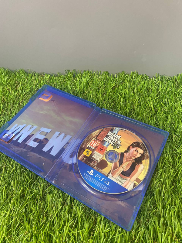 Игра PlayStation PS4 Grand Theft Auto V