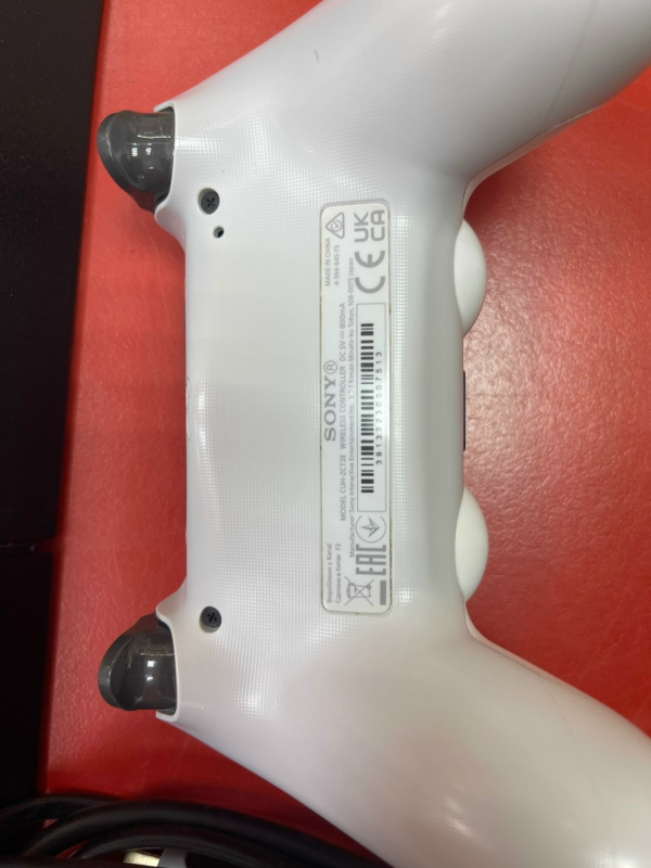 Игровая приставка Sony 4