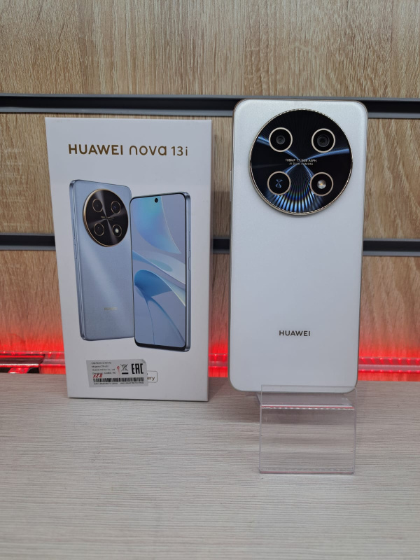 Мобильный телефон Huawei Nova 13i