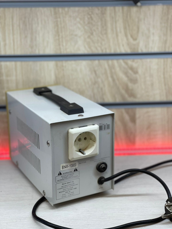 Стабилизатор напряжения Стабилизатор 220 Ресанта АСН-500\1-Ц