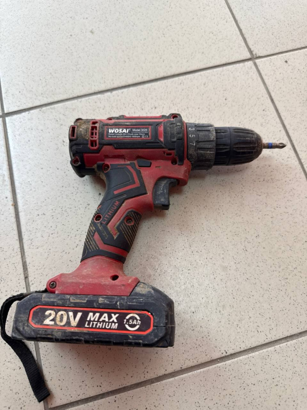 Шуруповерт WOSAI Не указана