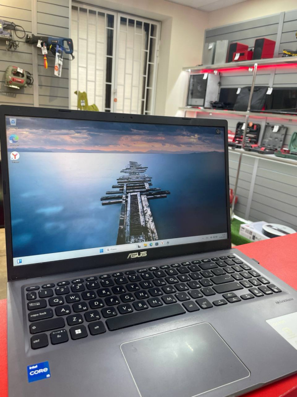 Ноутбук ASUS x515ea
