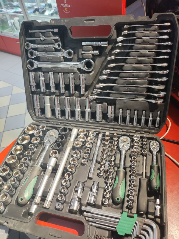 Набор инструментов  NGA TOOLS 151 PCS