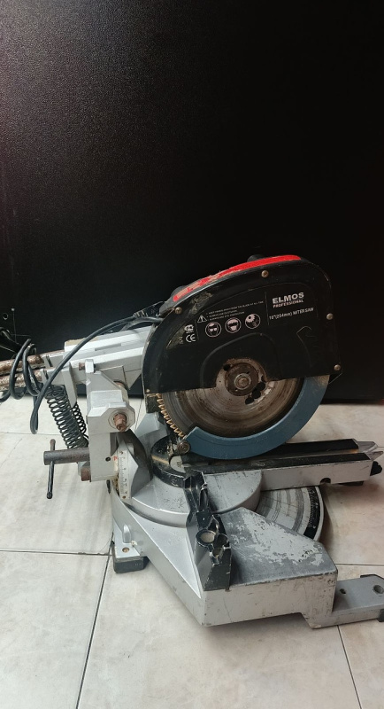 Торцовочная пила Elmos EMS-254S