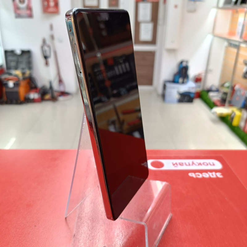 Мобильный телефон Tecno Camon 30