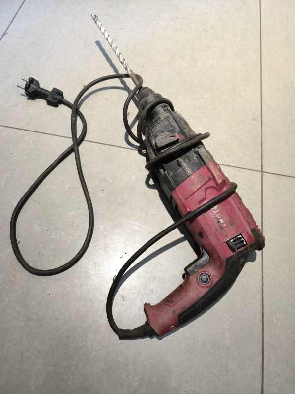 Перфоратор MONE eh1300 30\1