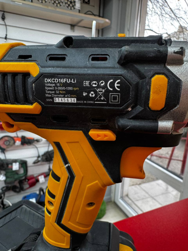 Шуруповерт Deko DKCD16FU-Li