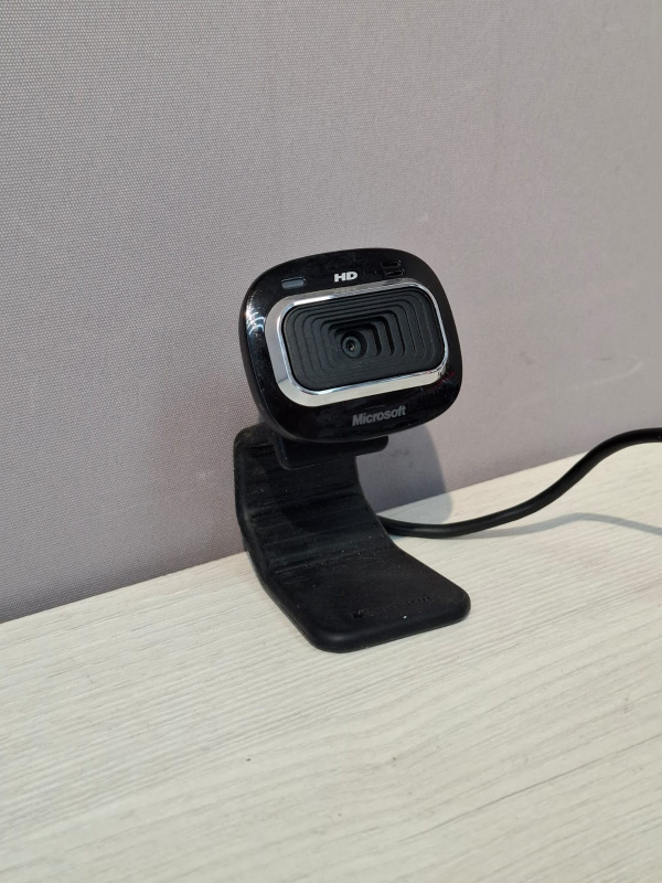 Веб-камера Microsoft LifeCam HD-3000