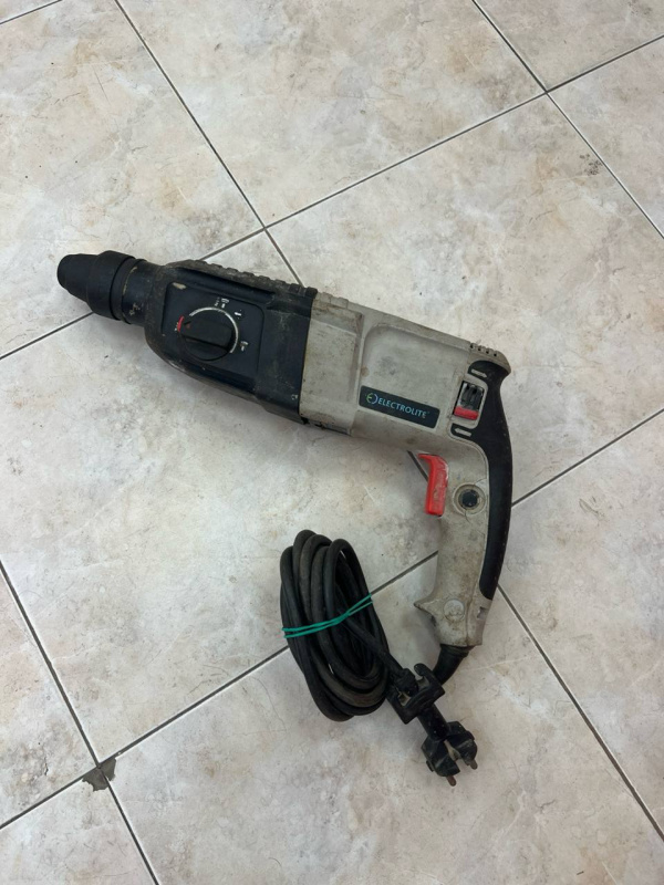 Перфоратор Electrolite П 1050