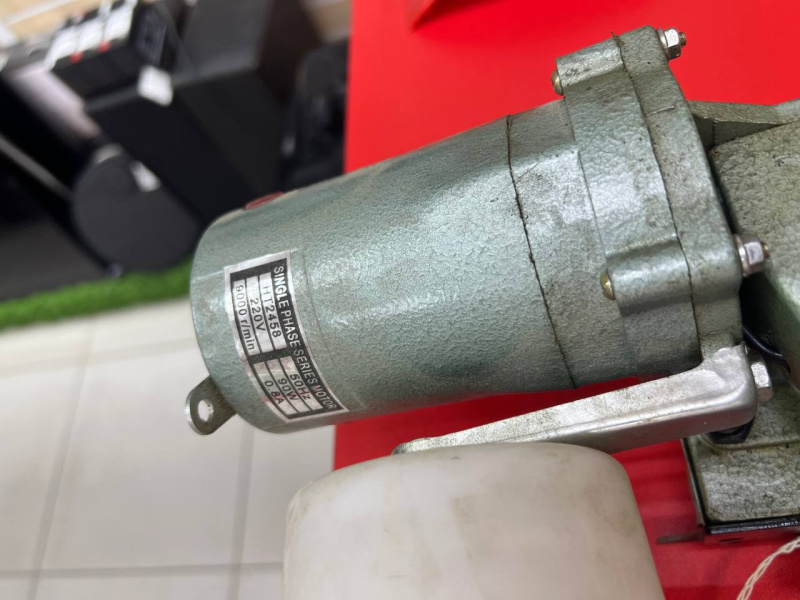 Швейная машина  МЕШКОЗАЩИВОЧНАЯ МАШИНА