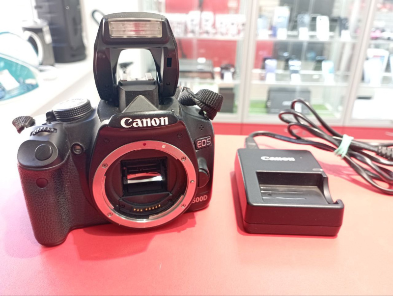 Фотоаппарат Canon eos 500 d