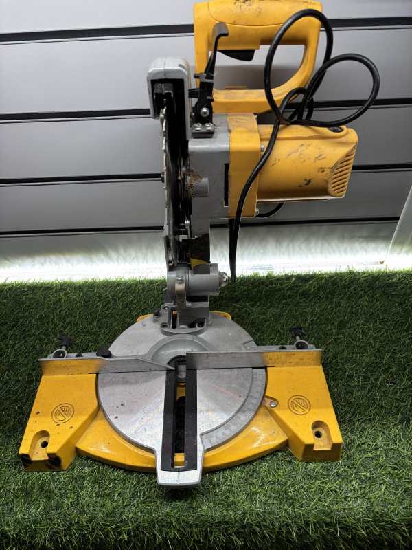 Сабельная пила Wert MS 1321