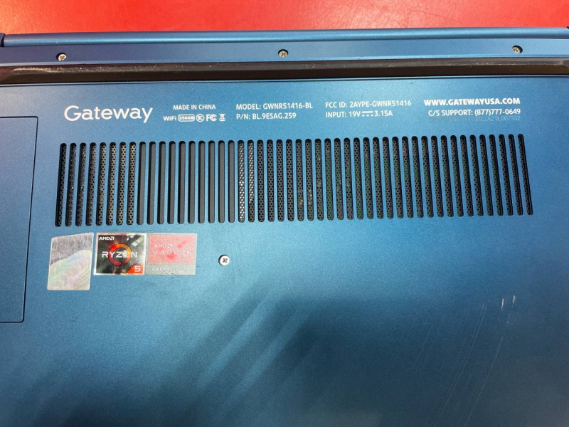 Ноутбук Gateway 1