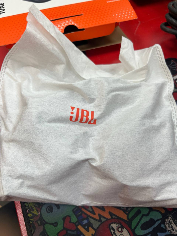 Наушники JBL 660