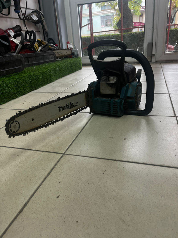 Бензопила Makita ea3202s