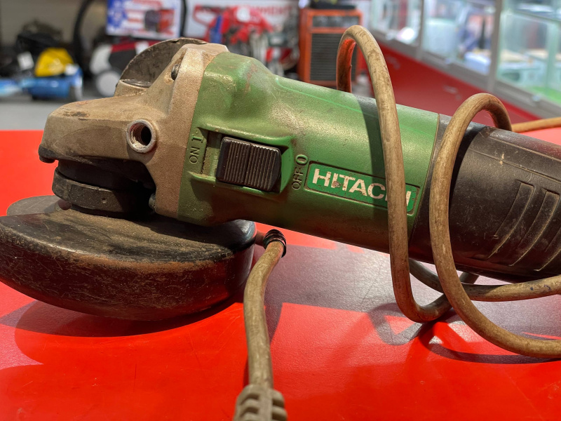 Шлифмашинка Hitachi G13SR4-NU