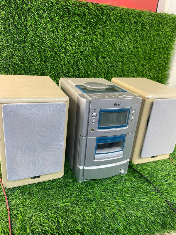 Музыкальный центр JVC  UX-T550