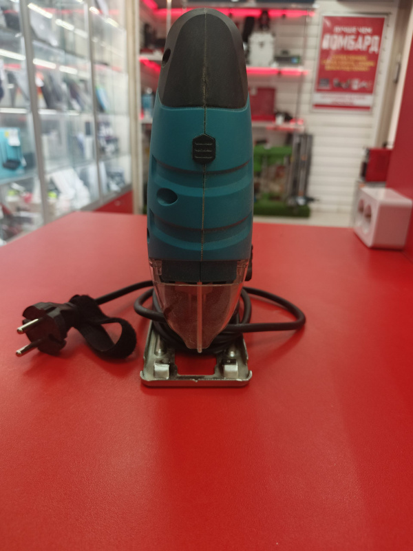 Электролобзик Oasis LE-65