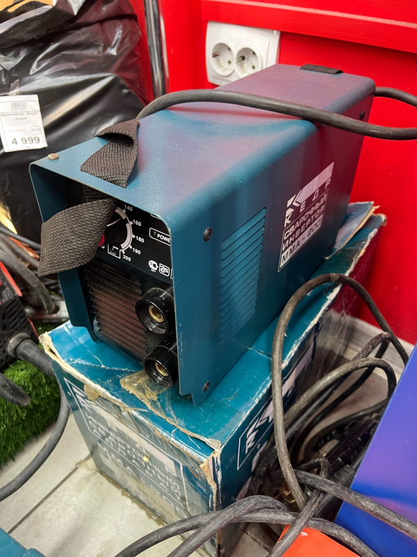 Сварочный аппарат - инвертор ММА Кедр мма200